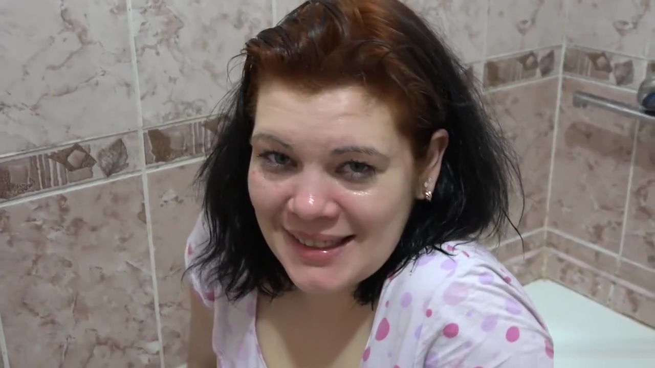 Pissing at each other young bbw lesbians